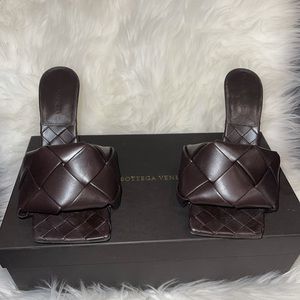 Bottega veneta